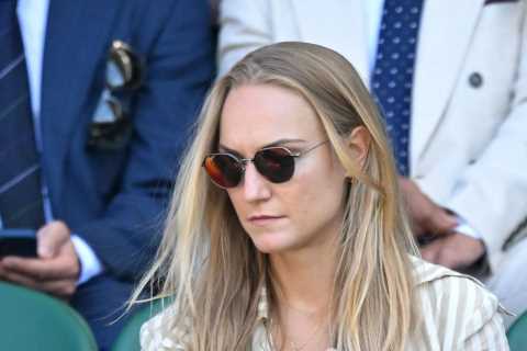 Cameron Norrie’s stunning girlfriend Louise Jacobi watches his Wimbledon clash against Djokovic..