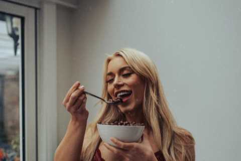 ‘It’s absolute hell’ – OnlyFans star Elle Brooke opens up on gruelling boxing sparring sessions..