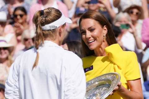 ‘I don’t mean to get into politics but…’ McEnroe says what everyone’s thinking as Kate hands..