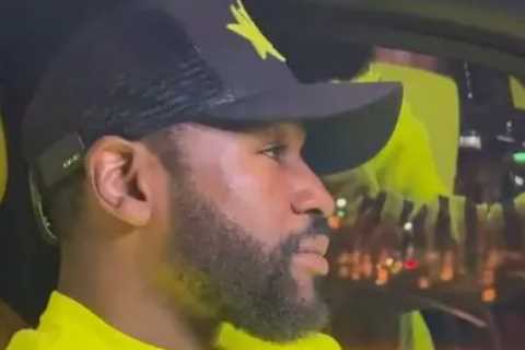 ‘Must be Jake Paul’ – Floyd Mayweather cruises in bright yellow car with matching outfit as fans..