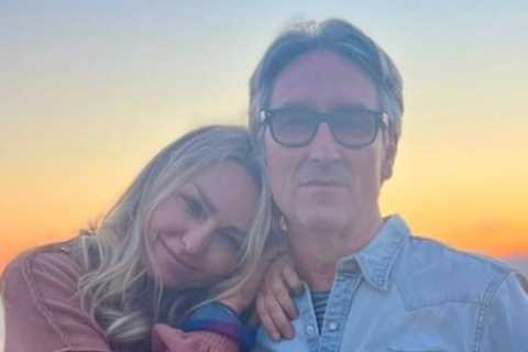 American Pickers’ Mike Wolfe shares rare photo with girlfriend Leticia Cline as couple cuddle on..