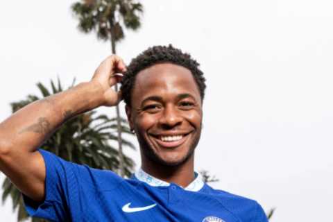 Fans are all saying the same thing after Chelsea complete stunning £50m swoop for Man City ace..