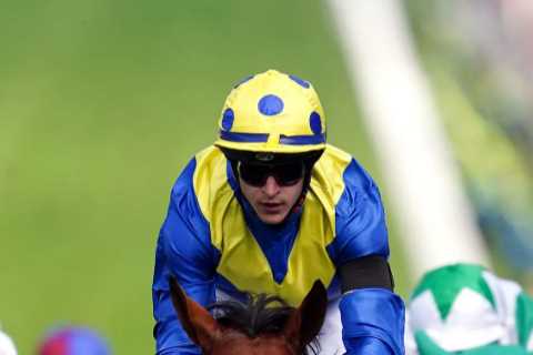 Epsom Derby hero Desert Crown OUT of King George at Ascot with injury