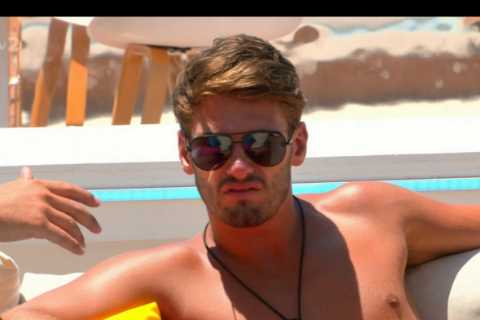 Jacques O’Neill’s rugby team hint at Love Island star’s next move after ace quits villa in..