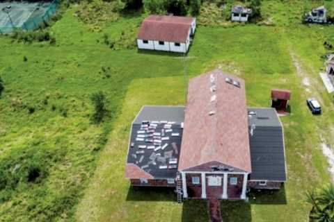 Shock photos of King Richard’s former mansion reveal damage to home and tennis court where he..