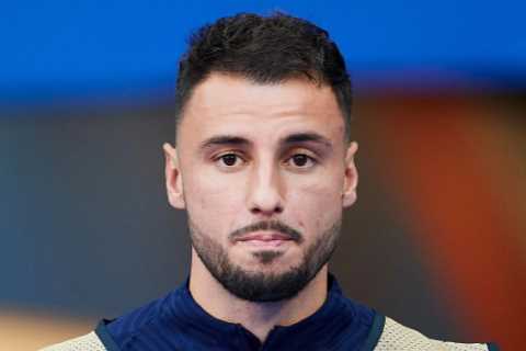 Man Utd ‘make approach for Lens defender Jonathan Clauss’ with Premier League rivals Chelsea also..