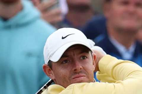 Rory McIlroy accidentally BREAKS FAN’S HAND with tee shot at The Open Championship but sits two off ..