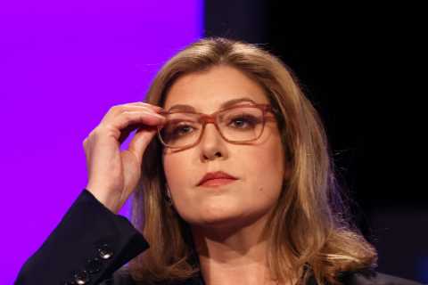 PM hopeful Penny Mordaunt urges rivals to stop the ‘black ops’ amid private helicopter row