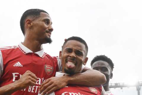 ‘He is ridiculous’ – Arsenal fans lose their minds over Gabriel Jesus’ ‘Zidane touch’ before goal..
