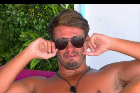 I was so low after Googling myself that I had to ask a producer for a cuddle says Love Island’s..