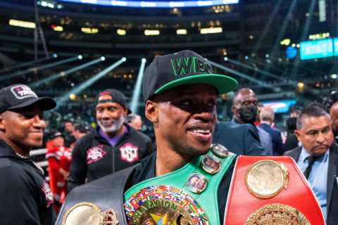 Errol Spence Jr and Terence Crawford closing in on deal for November undisputed welterweight..