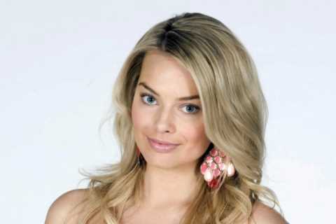 When was Margot Robbie on Neighbours and will she return for the final episode?