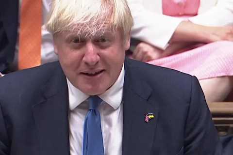 Boris Johnson warns new PM to be wary of back-stabbers in final dig at his last PMQs