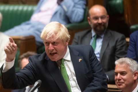 Boris Johnson strips Tobias Ellwood of Tory whip after he failed to back him in no-confidence vote