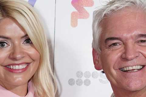 Are Holly Willoughby and Phillip Schofield friends?