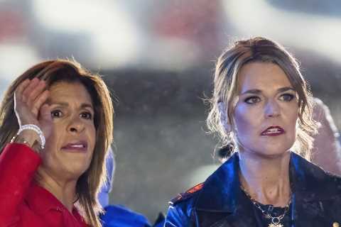Today fans demand show FIRE Savannah Guthrie after ‘snapping at’ &amp; ‘interrupting’ co-host Hoda..