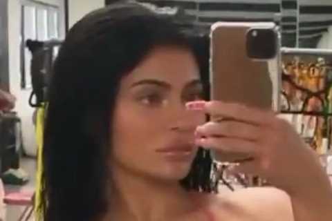 Kardashian fans shocked after they discover major clue Kylie Jenner’s swim line has been..