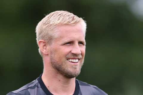 Nice line up transfer bid for Kasper Schmeichel with Leicester at risk of losing keeper for nothing ..