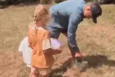 Little People’s Jeremy and Audrey Roloff ripped for killing moles &amp; showing DEAD animal to kids ..