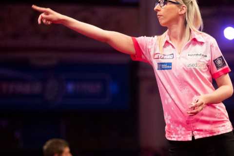 Super Fallon Sherrock beats Aileen de Graaf to win inaugural PDC Women’s World Darts Matchplay at..