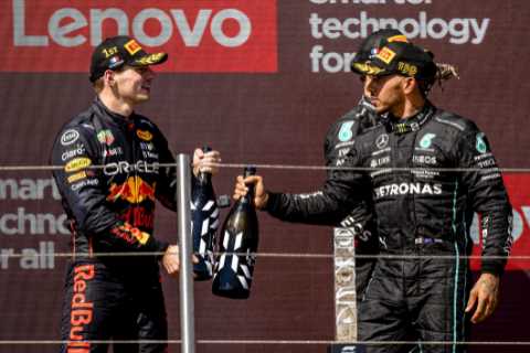 ‘It’s pretty smooth sailing for him’ – Lewis Hamilton predicts easy F1 title win for Red Bull rival ..