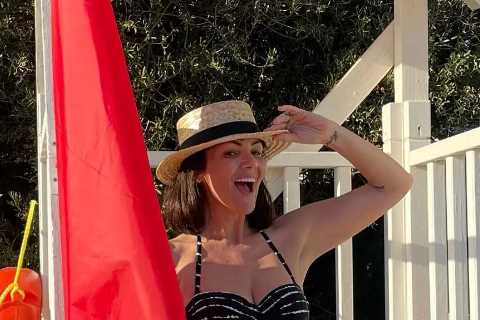 EastEnders legend Martine McCutcheon looks slimmer than ever as she poses in a bikini on Turkey..