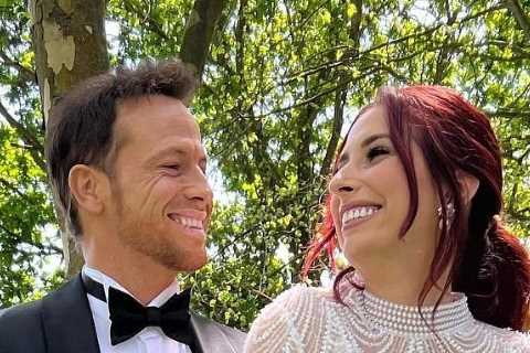 Stacey Solomon’s first dance song revealed – as star played 90s banger after marrying Joe Swash