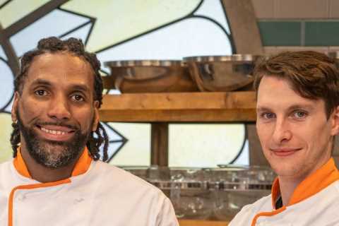 Who is in the final of Bake Off: The Professionals 2022?