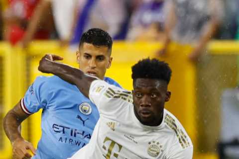 Fans all say the same thing as Bayern Munich star Alphonso Davies confesses to being a Chelsea..