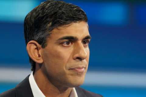 Rishi Sunak on the ropes after screeching U-turn on energy bills’ VAT