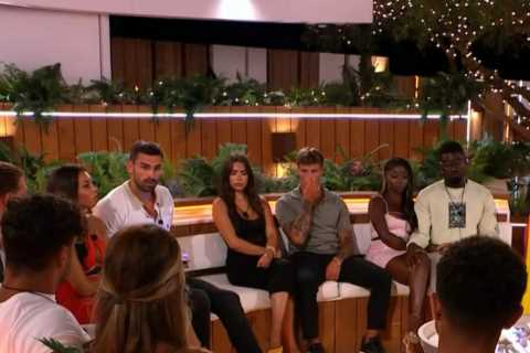 Love Island favourites ‘set to sign’ big money deal for their own spin-off TV series after final