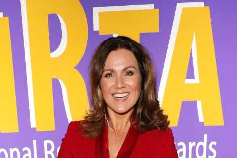 Susanna Reid flashes tanned legs in red dress at reality TV awards