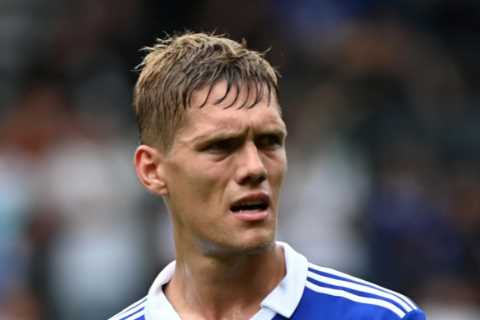 Fulham boss Marco Silva chasing Leicester defender Jannik Vestergaard transfer but Foxes want £12m..