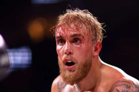 Jake Paul’s four goals for 2022 include ‘save Floyd Mayweather from bankruptcy’ as he reignites..