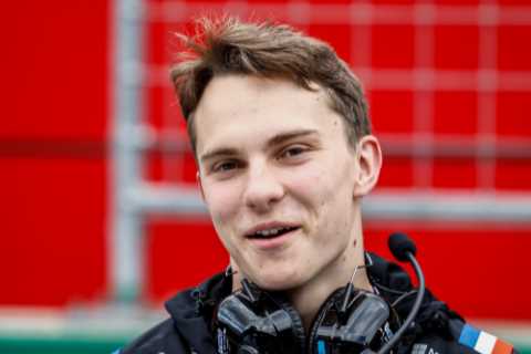 ‘THIS IS WRONG’ – Alpine announce Oscar Piastri as Alonso’s replacement – but star reveals he has..