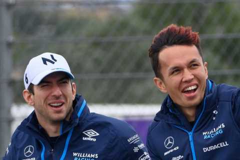 F1 star Alex Albon announces new Williams deal with cheeky dig at Alpine’s botched Oscar Piastri..