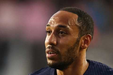 Chelsea ‘considering shock Pierre-Emerick Aubameyang transfer after ex-Arsenal man slips down..