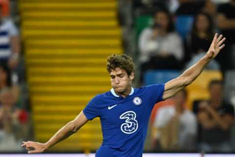 Thomas Tuchel confirms Marcos Alonso has asked to leave Chelsea with left-back set to complete..
