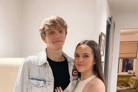 Coronation Street’s Elle Mulvaney sparks rumours she’s split with boyfriend Euan after 18 months..