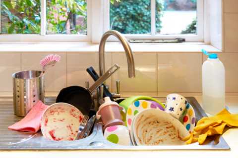 Urgent warning as certain kitchen utensils could ‘quadruple your cancer risk’