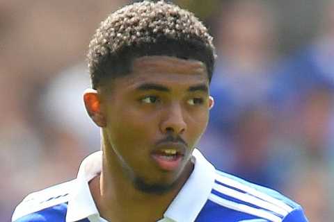 Chelsea preparing record transfer fee for Wesley Fofana… but still £10m short of Leicester’s..