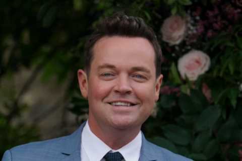 Stephen Mulhern sets his sights on Phillip Schofield’s Dancing On Ice job after taking over when..