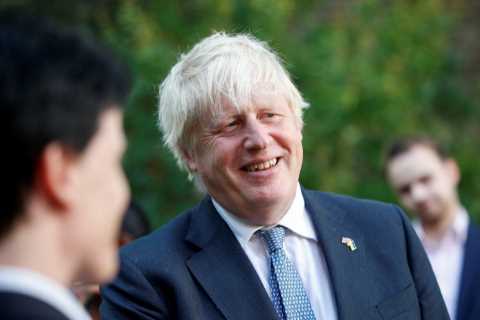 Liz Truss vows to strengthen Boris Johnson’s social media law to protect free speech