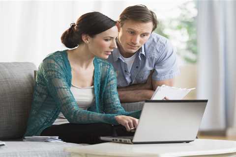 Buying a house at auction is a real rush – here’s our tips for purchasing online