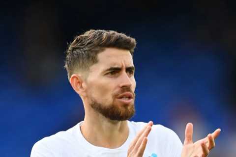 Juventus line up Chelsea star Jorginho to replace Adrien Rabiot if French ace completes..