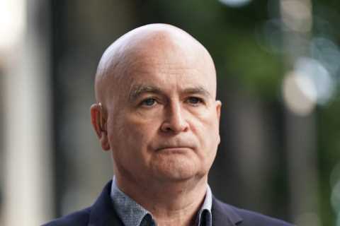 Union boss Mick Lynch echoes Kremlin and blames neo-Nazis in Ukraine for Vladimir Putin’s invasion
