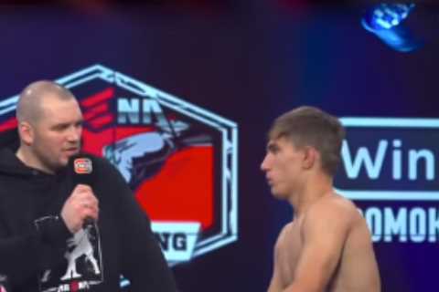 Shocking ‘arm boxing’ sees defenceless fighters batter each other in the face while holding hands
