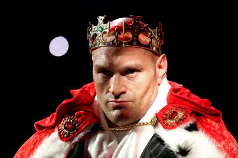Tyson Fury had argument with ‘bully’ Anthony Joshua over the phone and says ‘it didn’t fare too..