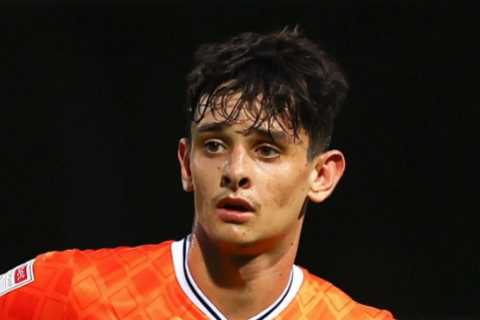 Horrific moment on-loan Arsenal star Charlie Patino twists ankle as Blackpool anxiously await..