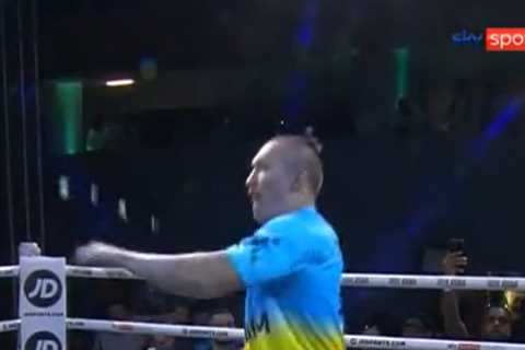 Watch Oleksandr Usyk display scary reflexes with incredible coin trick as he prepares for Anthony..